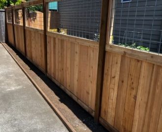 Cedar hog wire fence installation in Maple Valley Washington